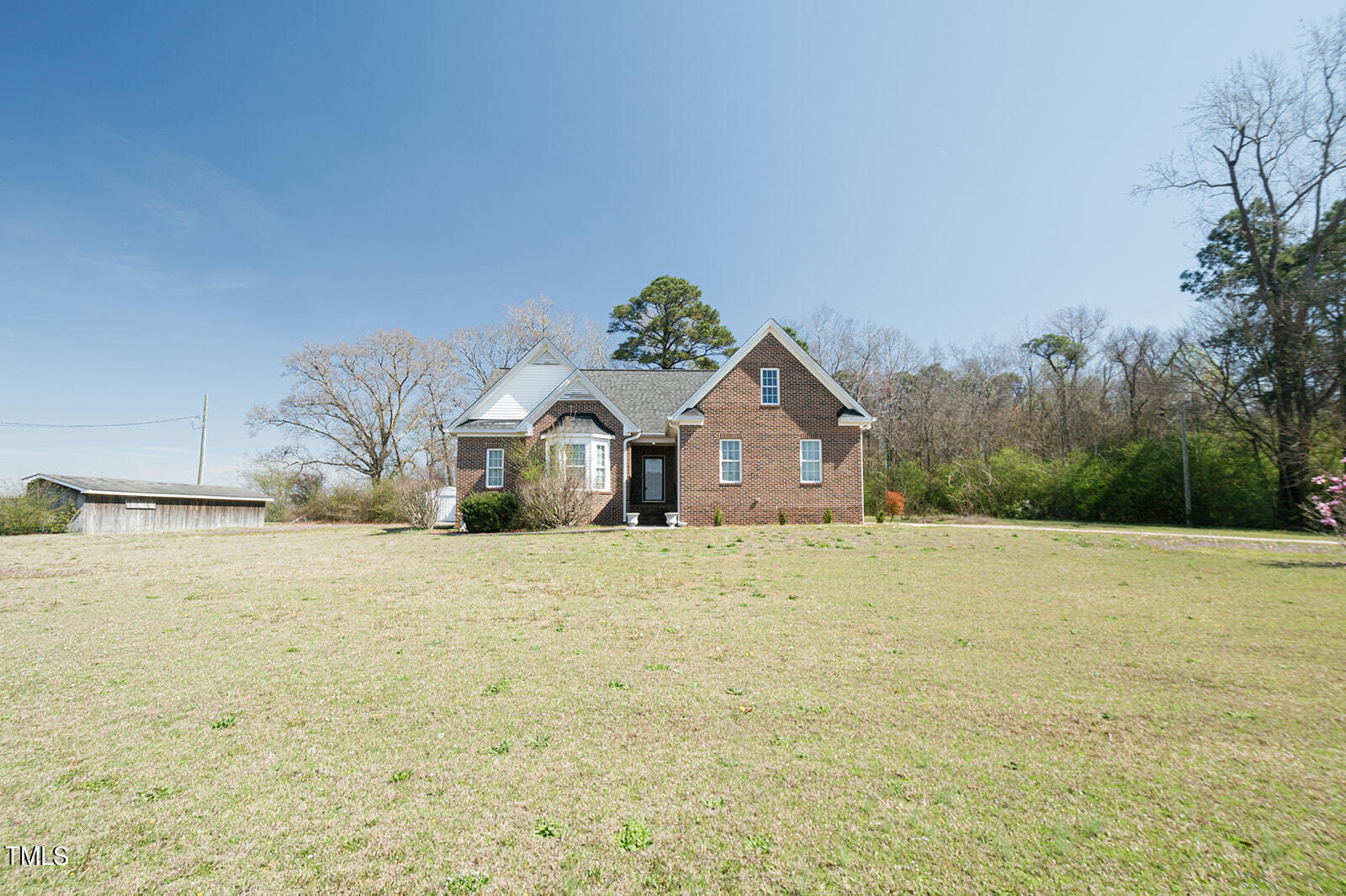 2562 Wrench Road Property Photo