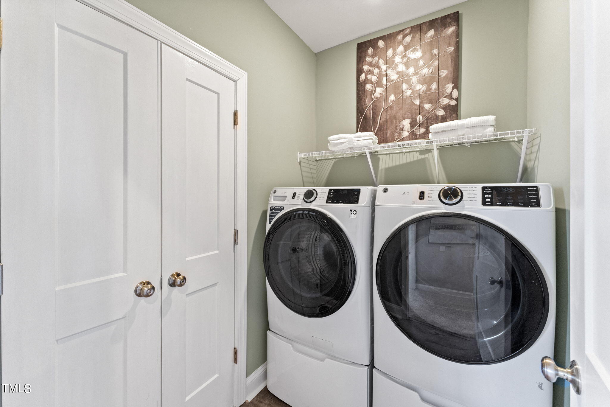 102 Ailey Brook Way # 200 Property Photo 11