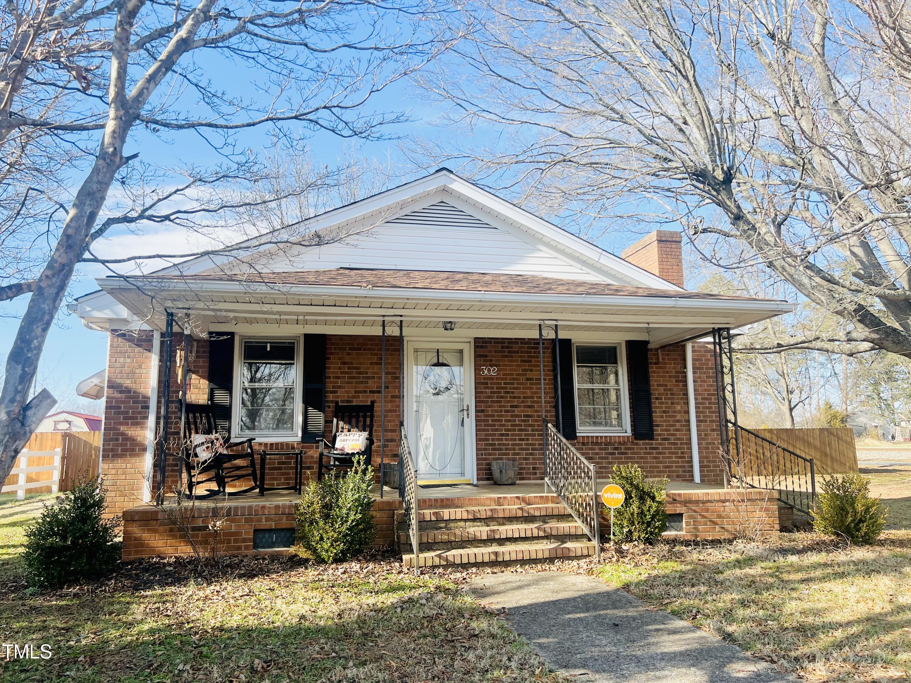 302 S Joyner Street Property Photo