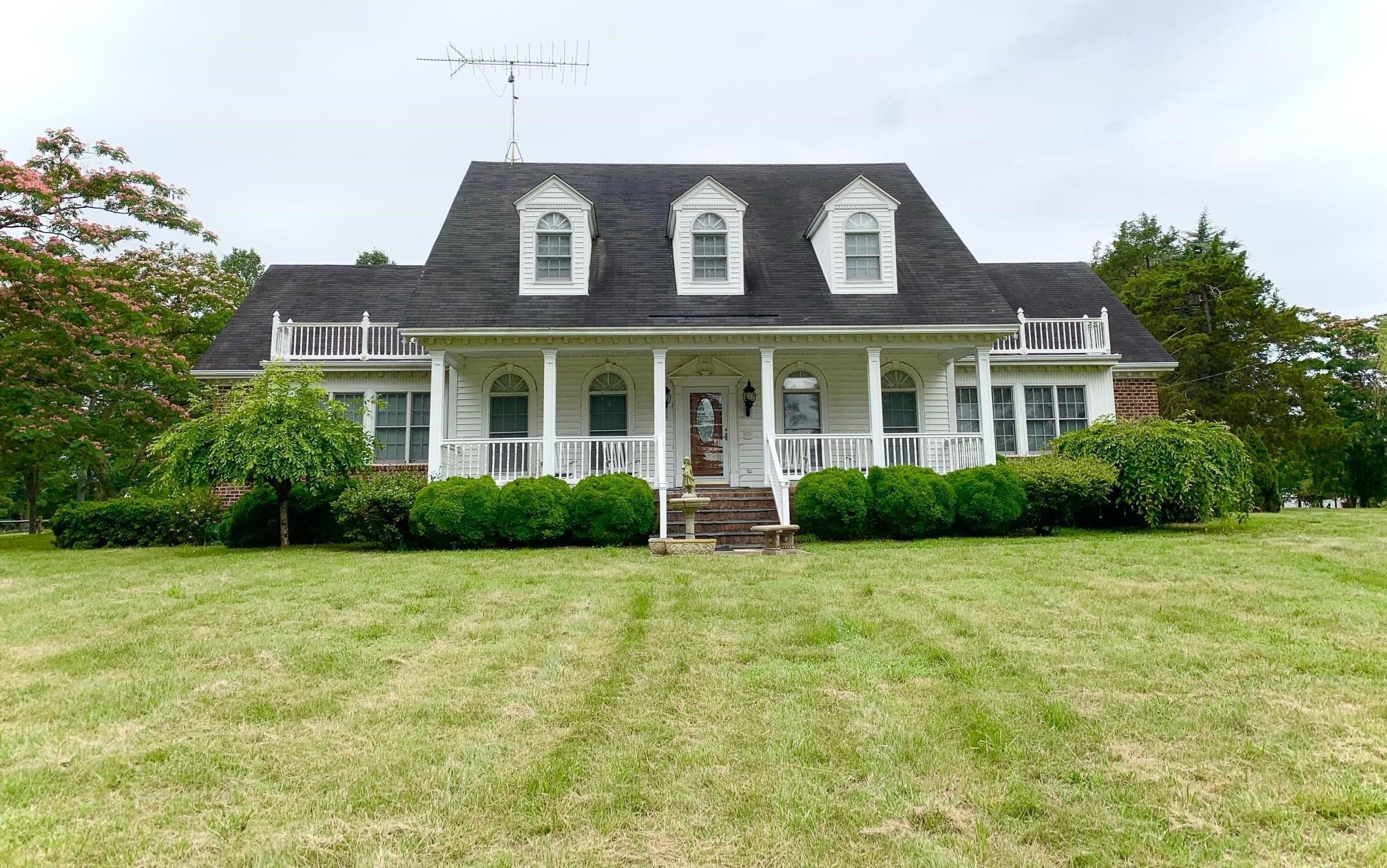 557 Robert Rowland Road Property Photo 1