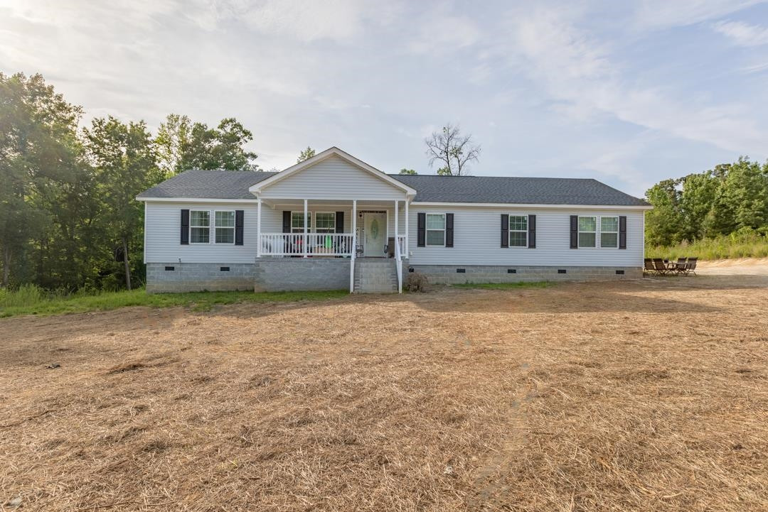 193 Hawks Road Property Photo 1