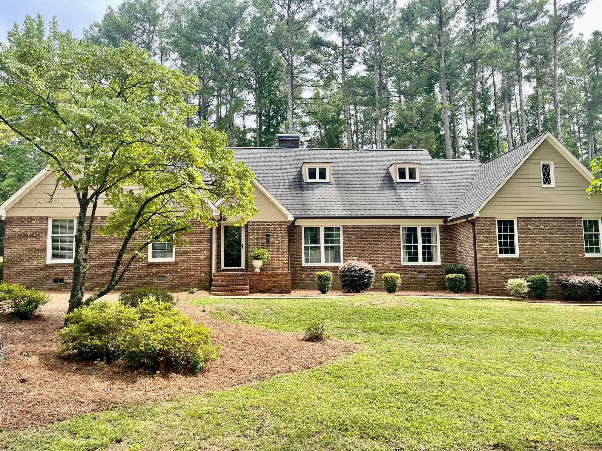1755 Parker Lane Property Photo 1