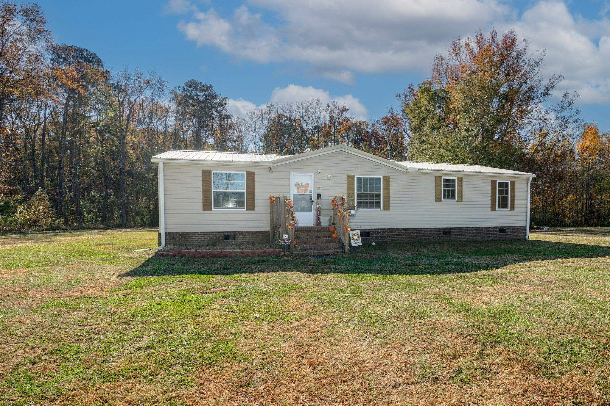 9051 Brookfield Drive Property Photo 1