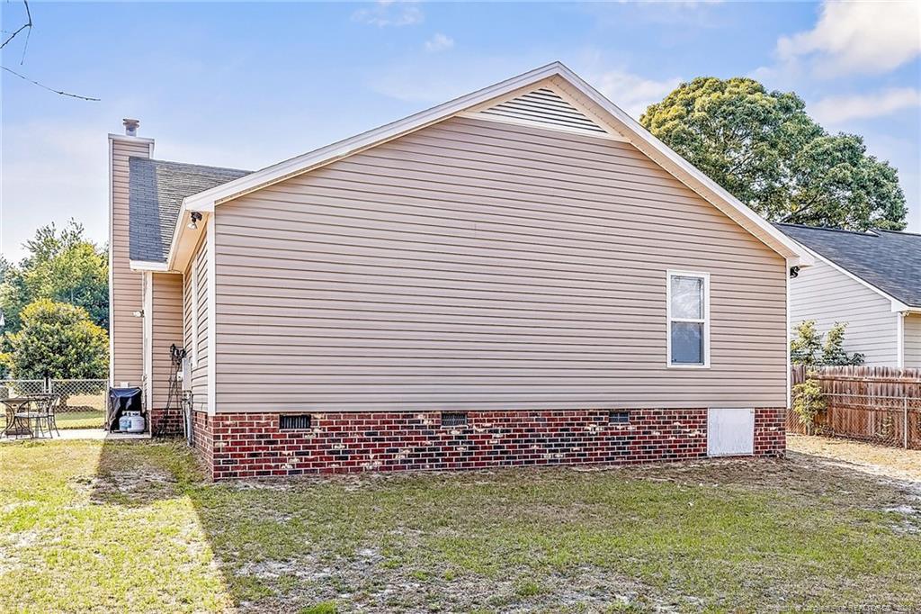 2109 Hutchins Place Property Photo 1