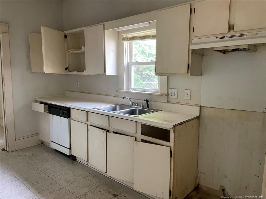 304 Bryan Street Property Photo 1