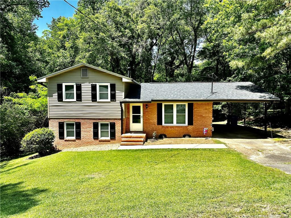 6117 Wanda Circle Property Photo 1