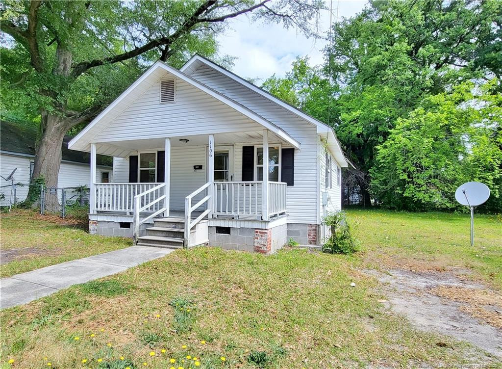 1106 Simpson Street Property Photo 1