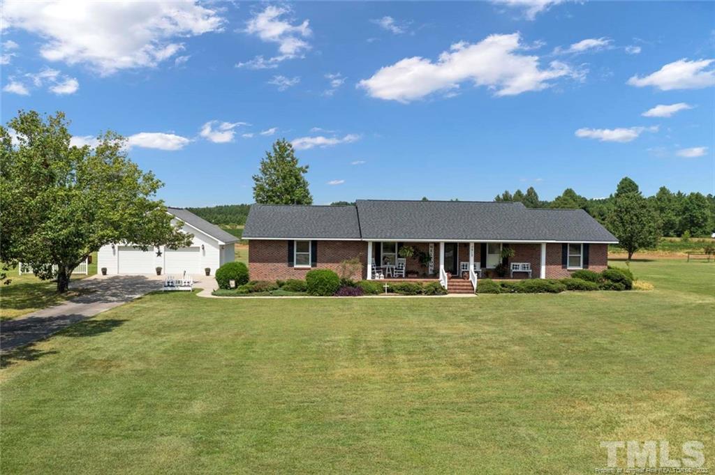 7913 Clinton Road Property Photo 1