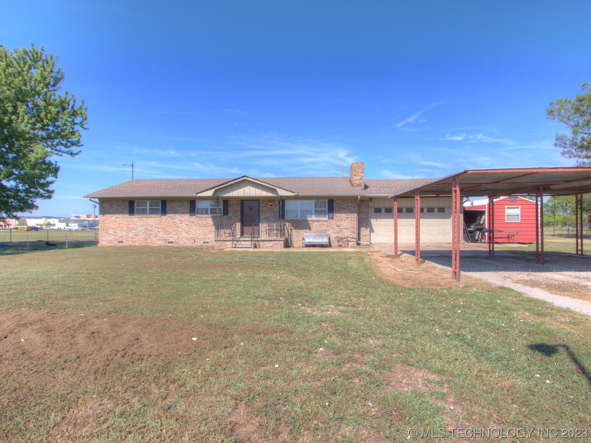 14818 N Javine Hill Road Property Photo 1