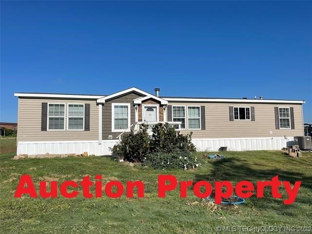 1 E 320 Road Property Photo 1