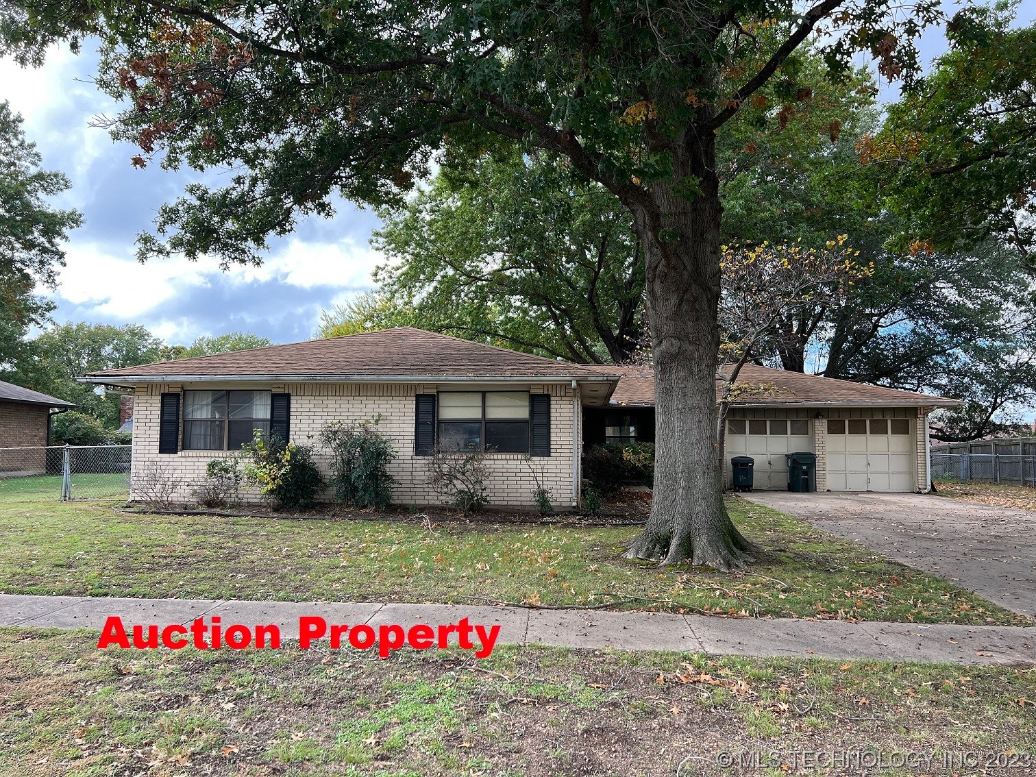 425 Keats Place Property Photo 1