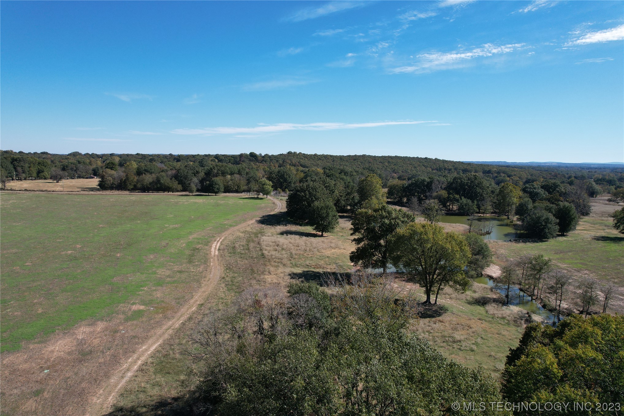 N Perry Road Property Photo