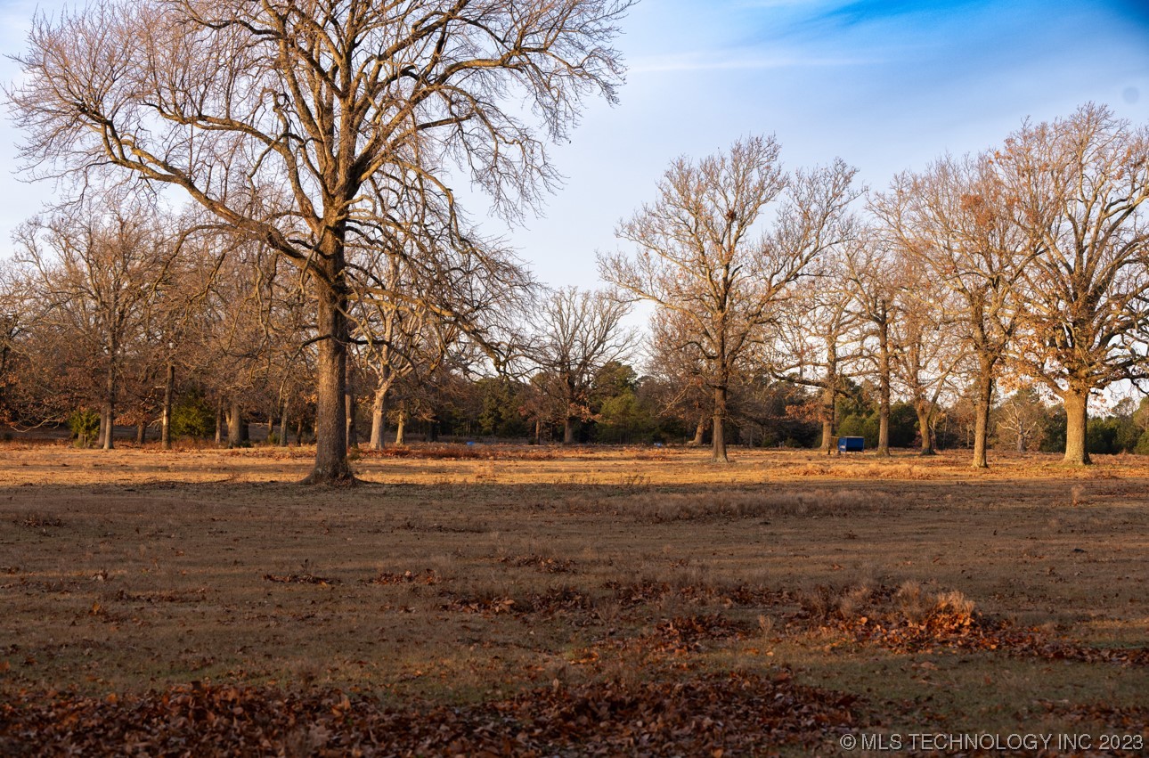 S 590 Road Property Photo 1