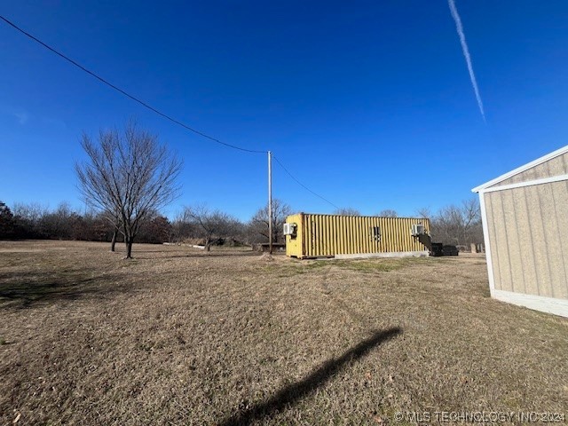 48781 W Old Highway 66 Highway Property Photo 12