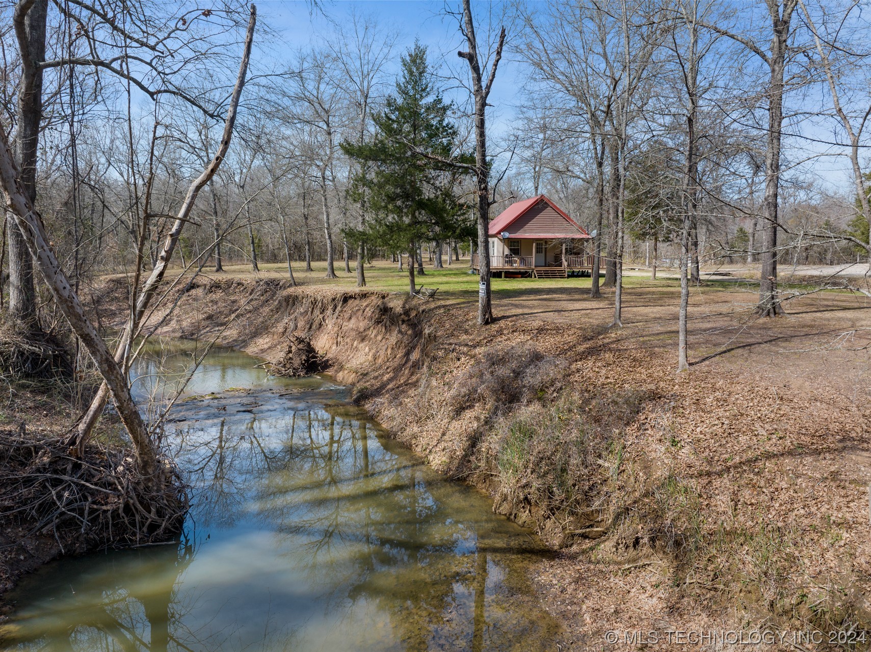 1375 N 4170 Road Property Photo