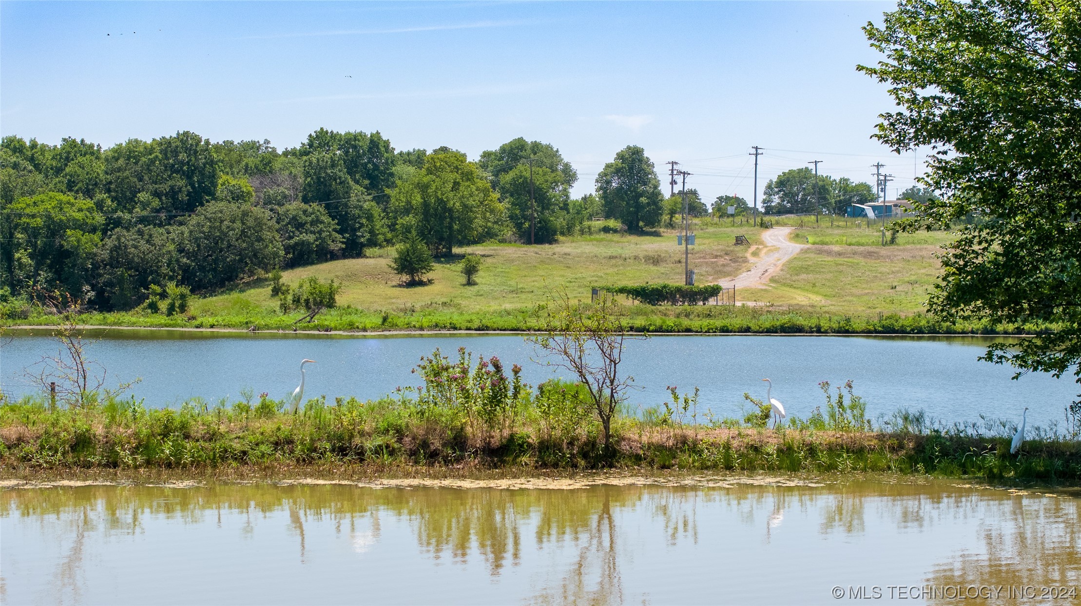 6380 Lowe Lake Road Property Photo