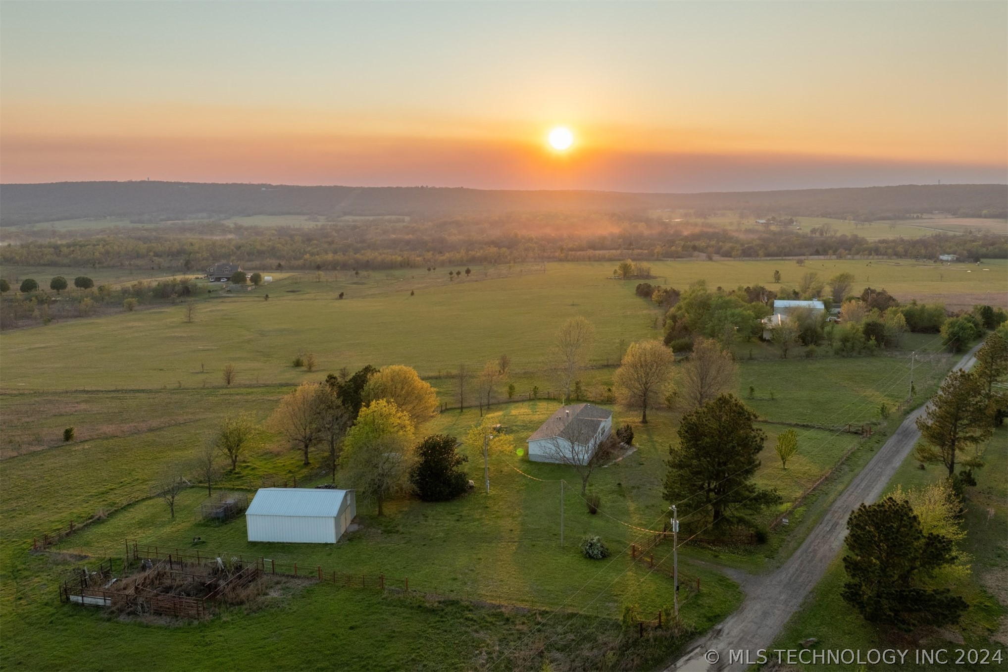 16500 Fulton Road Property Photo 1