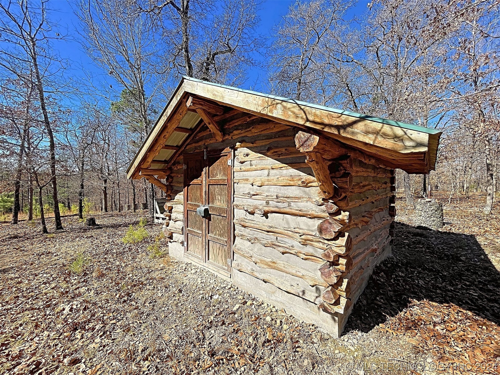 2390 Overlook Drive Property Photo