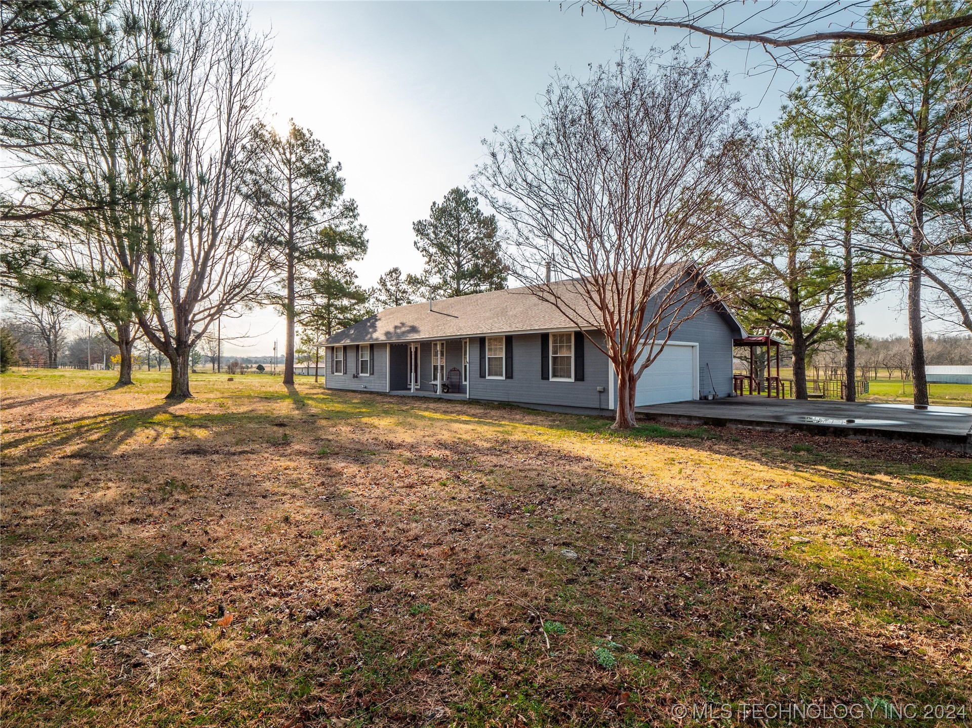 1668 Pasture Road Property Photo 1