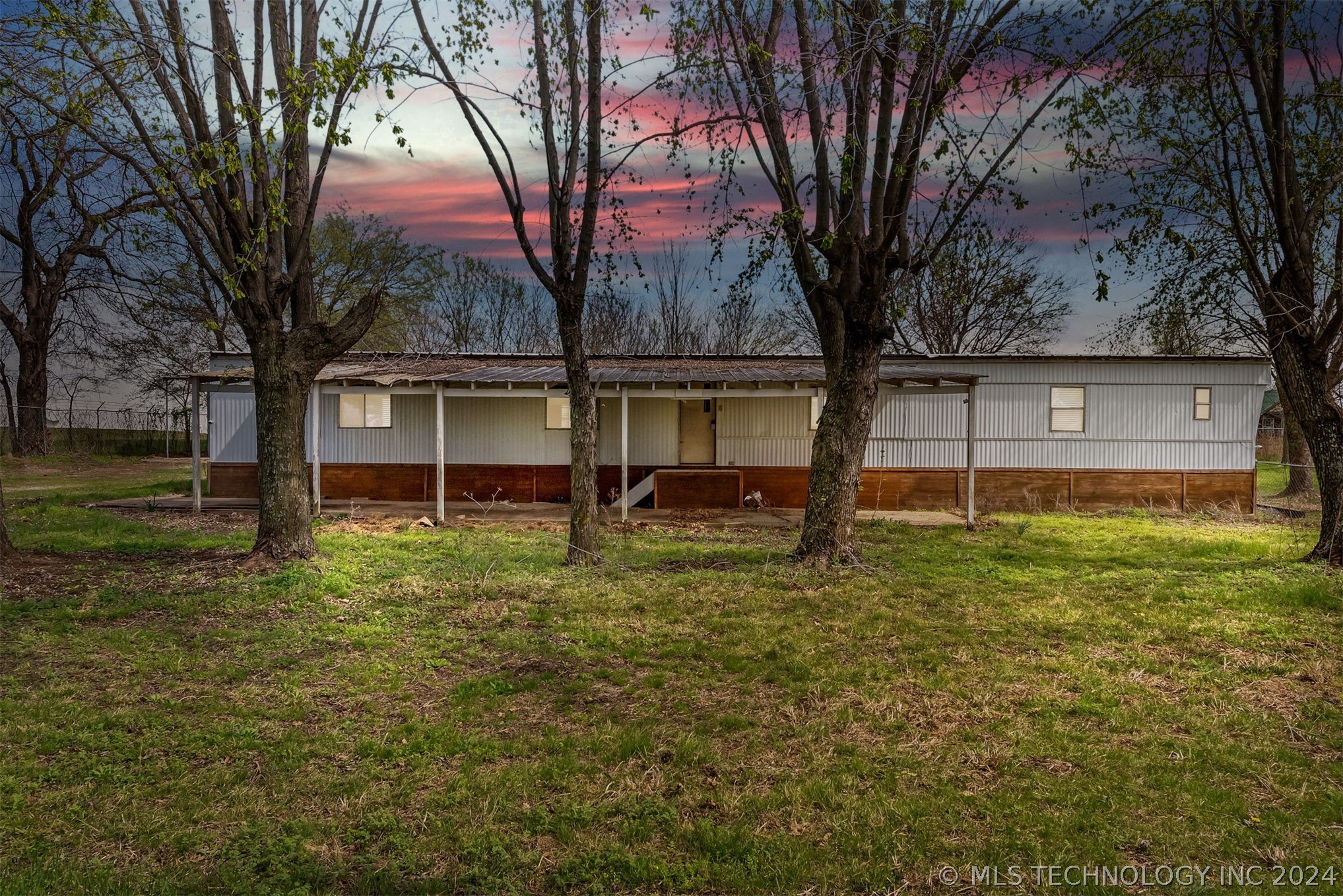 13479 S 353rd East Avenue Property Photo