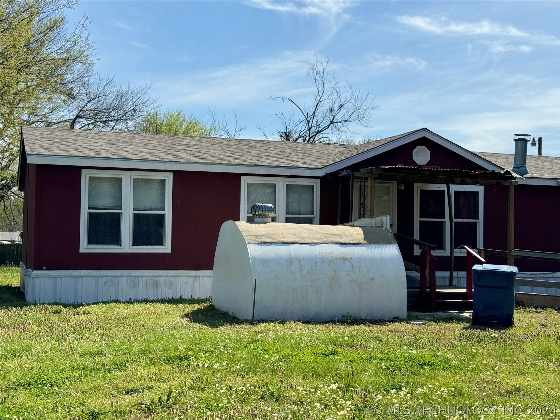 1504 Crow Avenue Property Photo