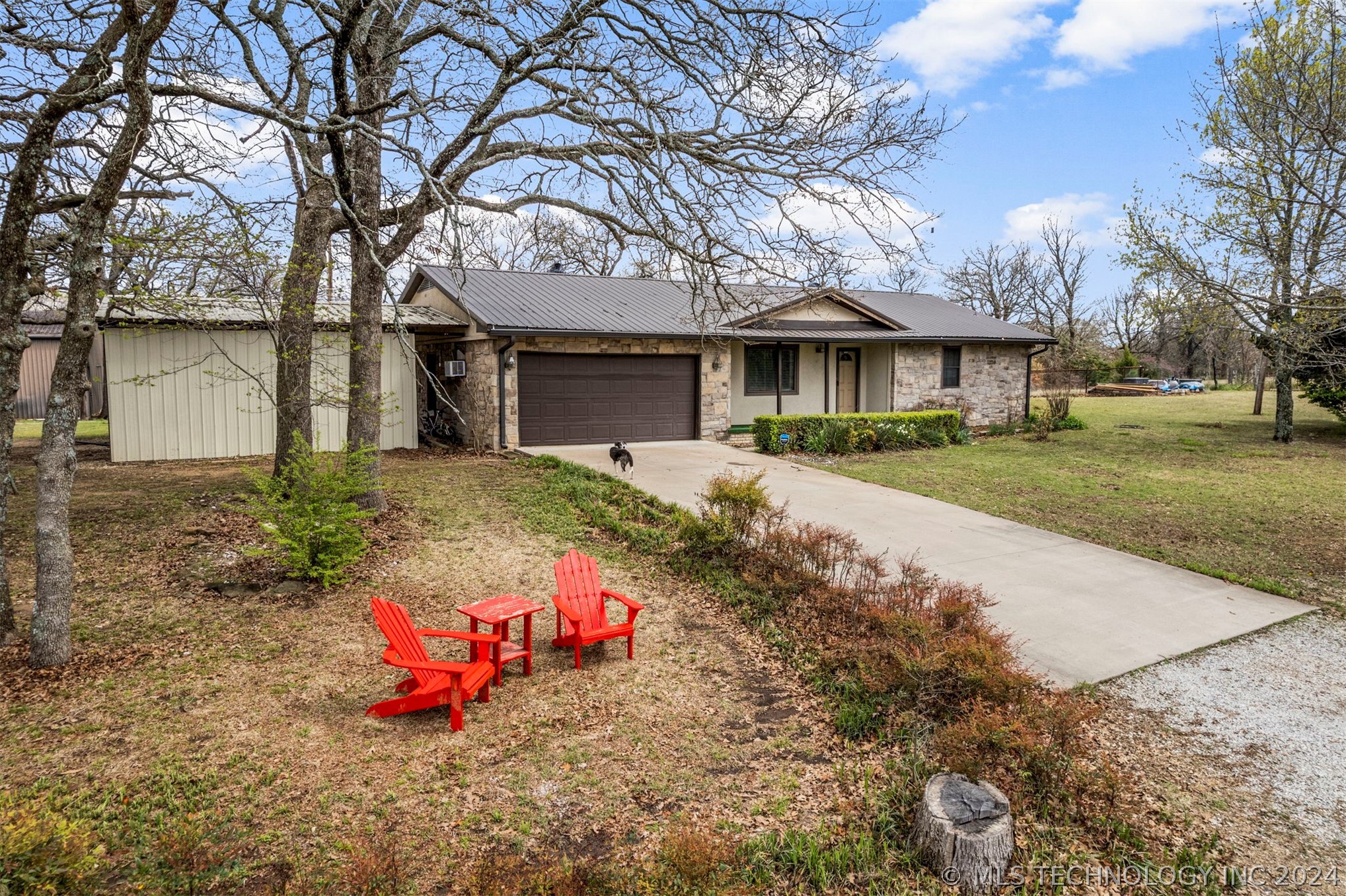 15074 County Road 3610 Property Photo 1