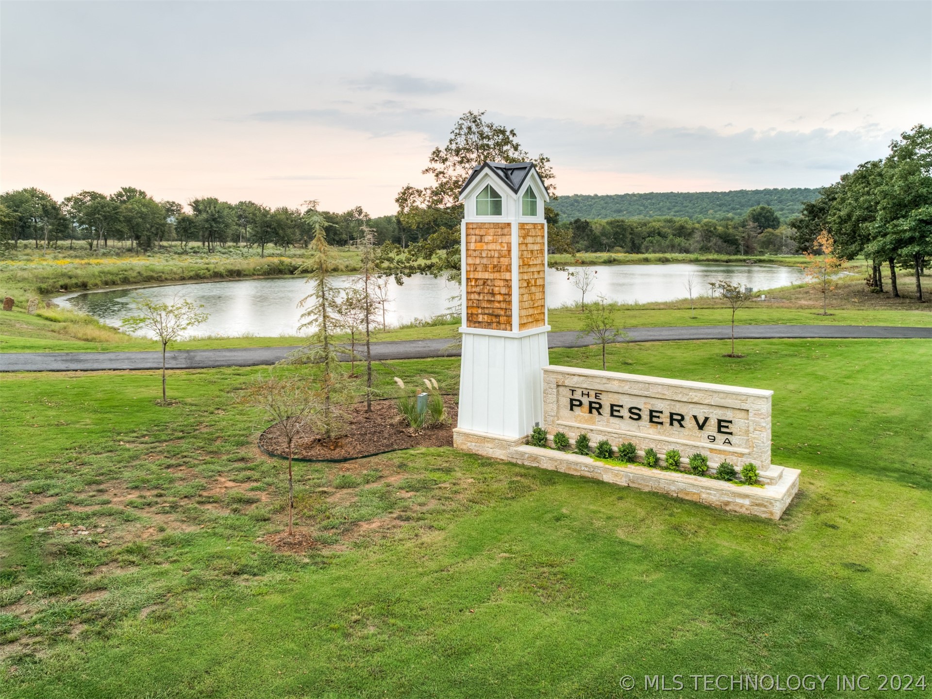 31 Pebble Ridge Road Property Photo