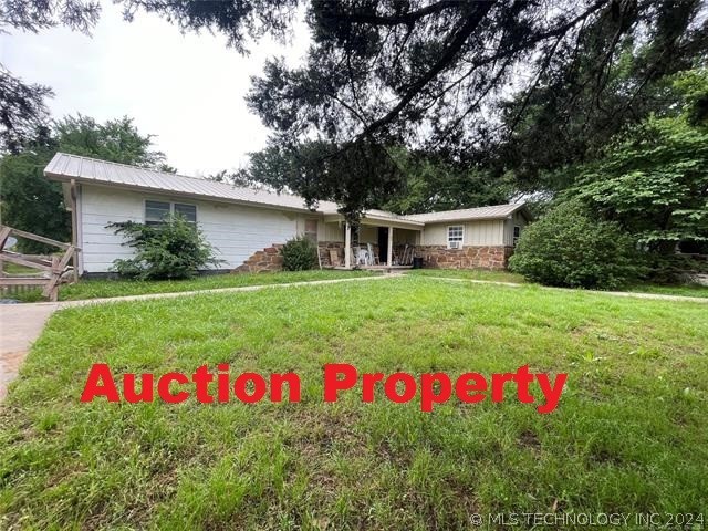 409307 E 1090 Road Property Photo 1