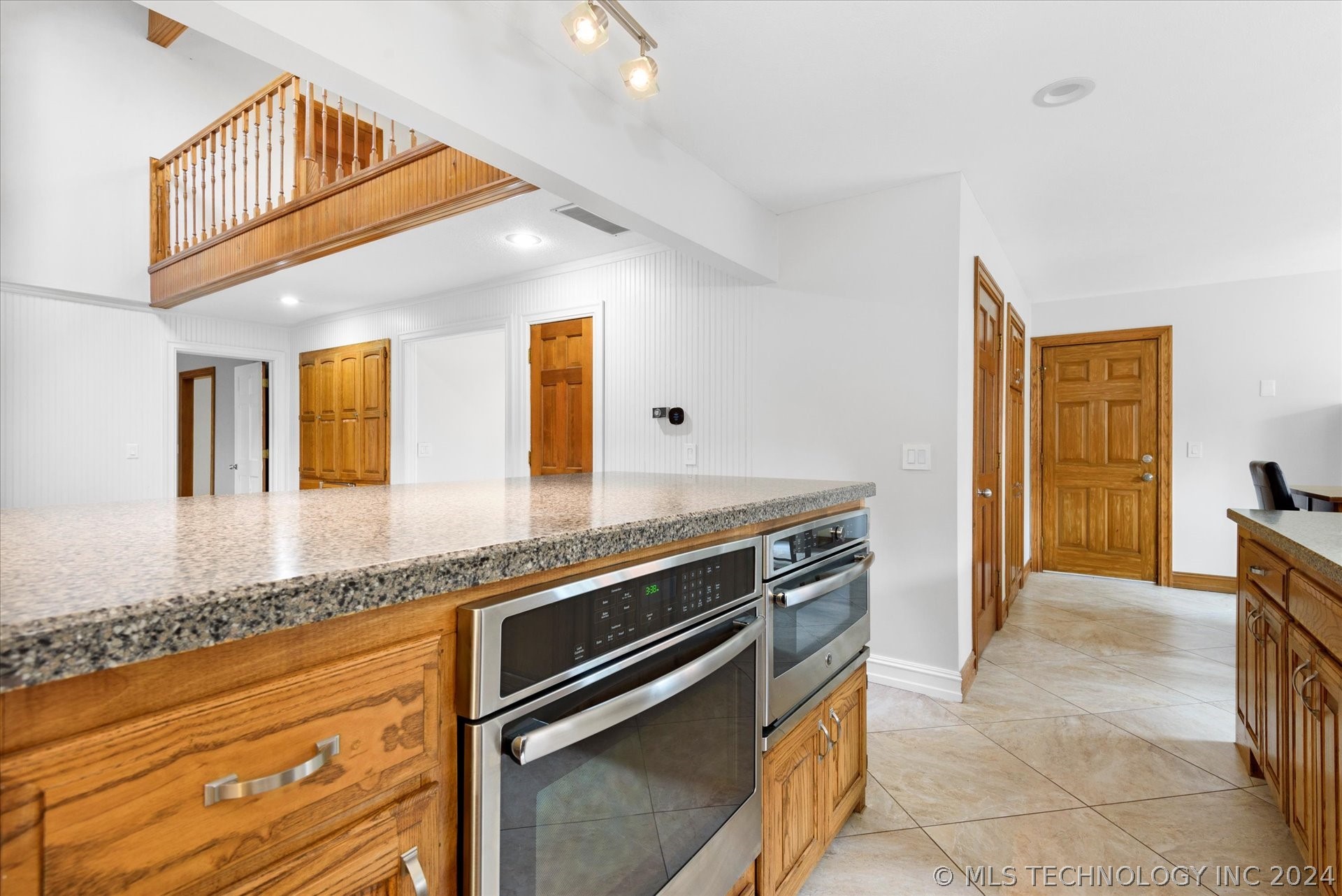 2005 Glynnwood Drive Property Photo 11