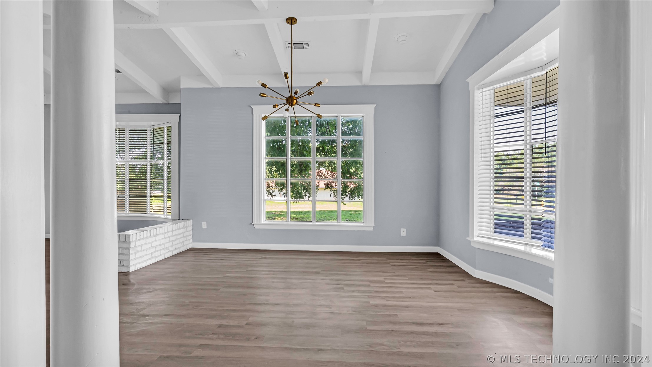 1201 Lincoln Property Photo 5