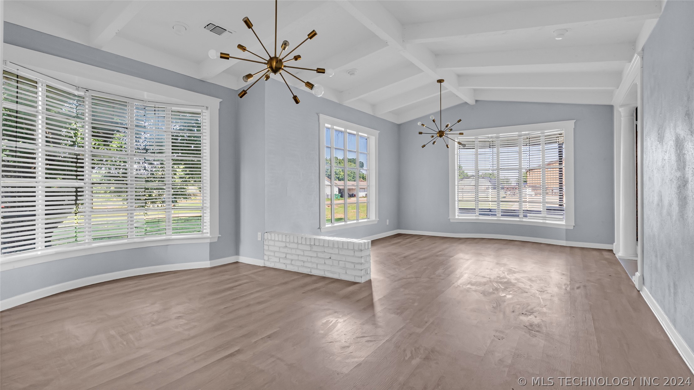 1201 Lincoln Property Photo 7