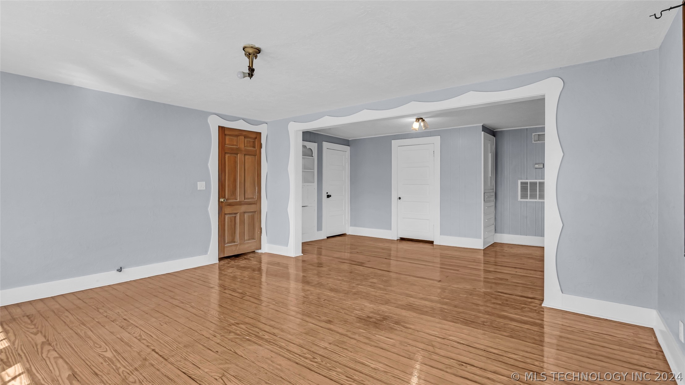 1201 Lincoln Property Photo 18