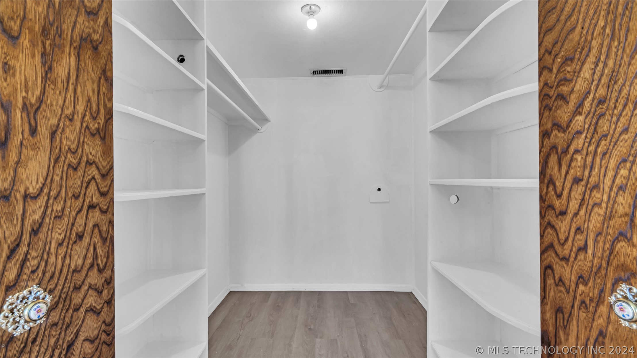 1201 Lincoln Property Photo 25