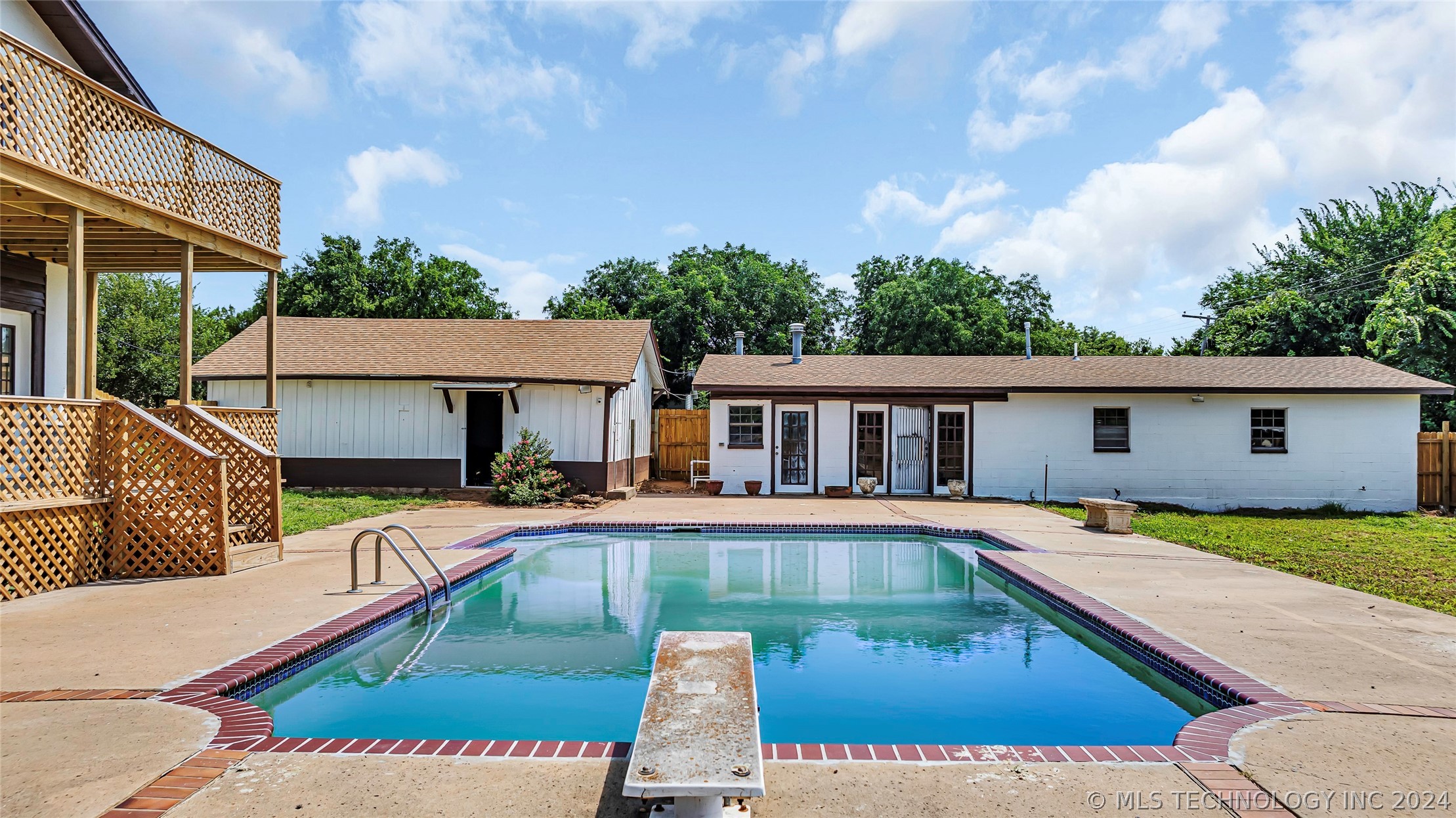 1201 Lincoln Property Photo 33