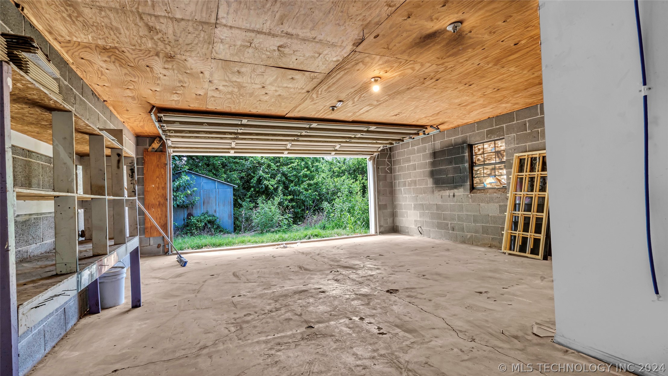 1201 Lincoln Property Photo 38