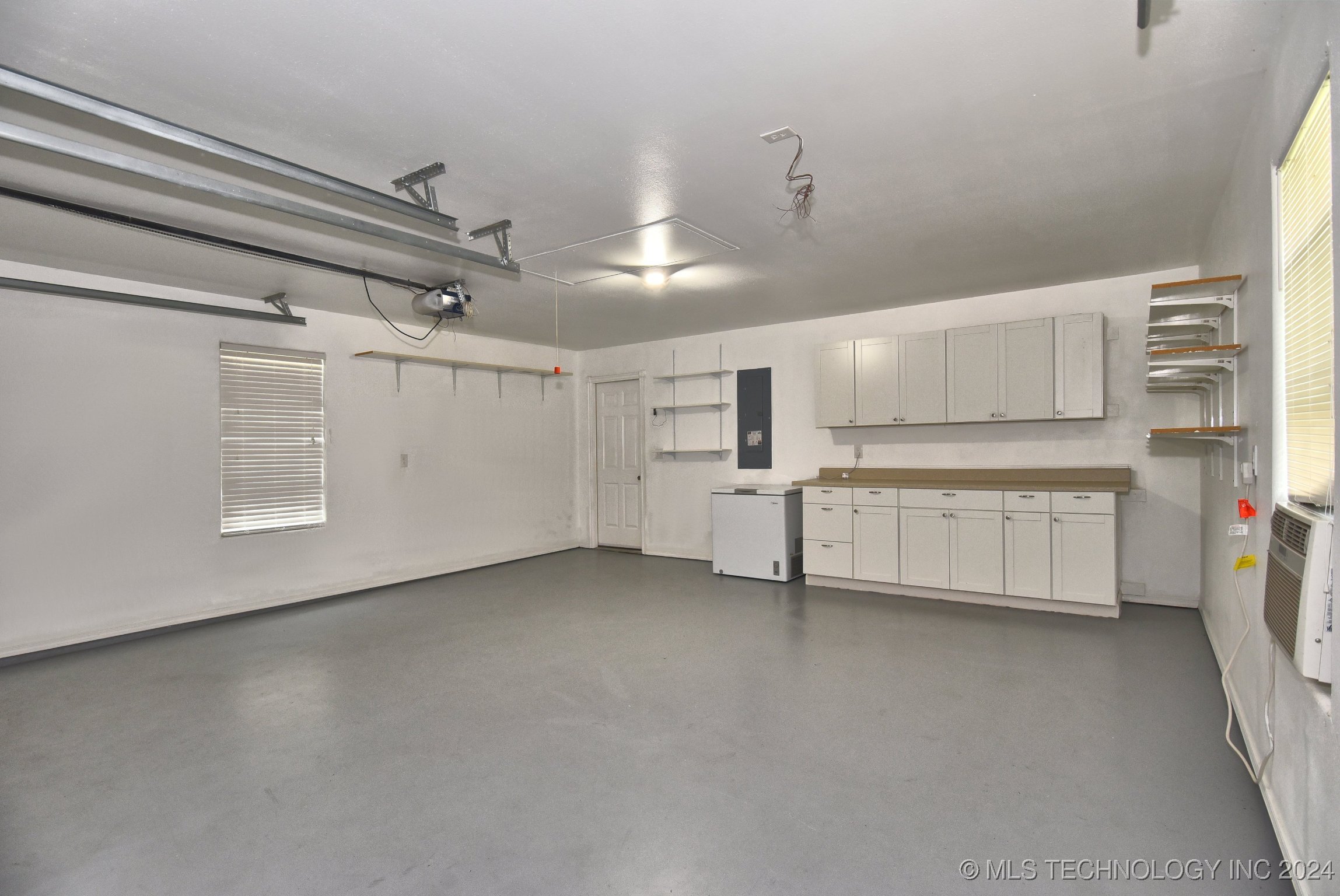 508 S Susan Avenue Property Photo 27
