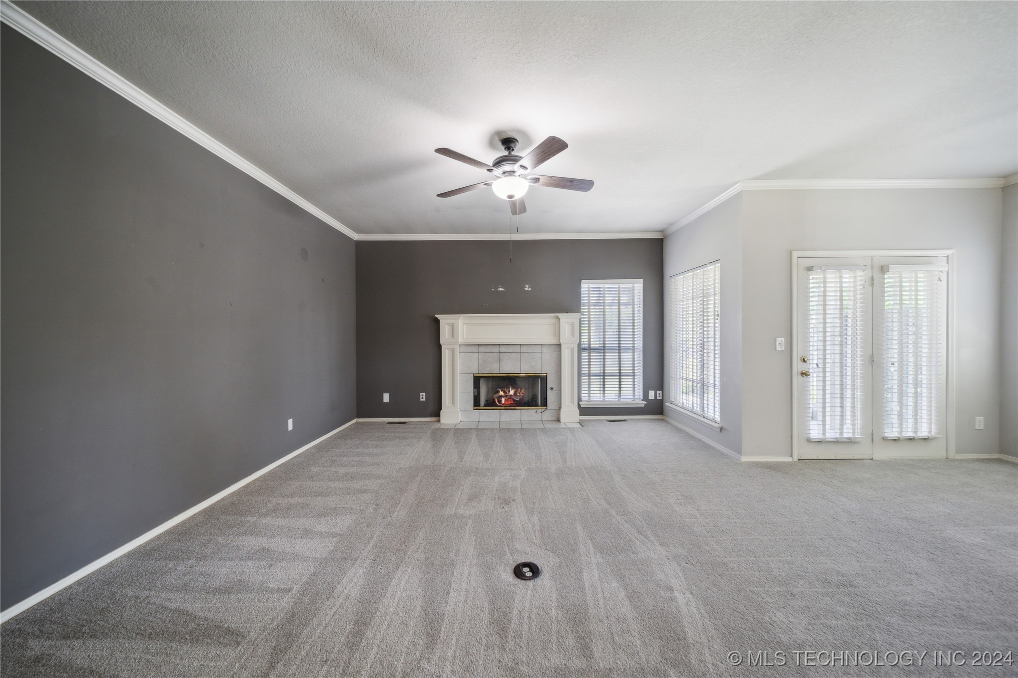 7202 S Jamestown Avenue Property Photo 8