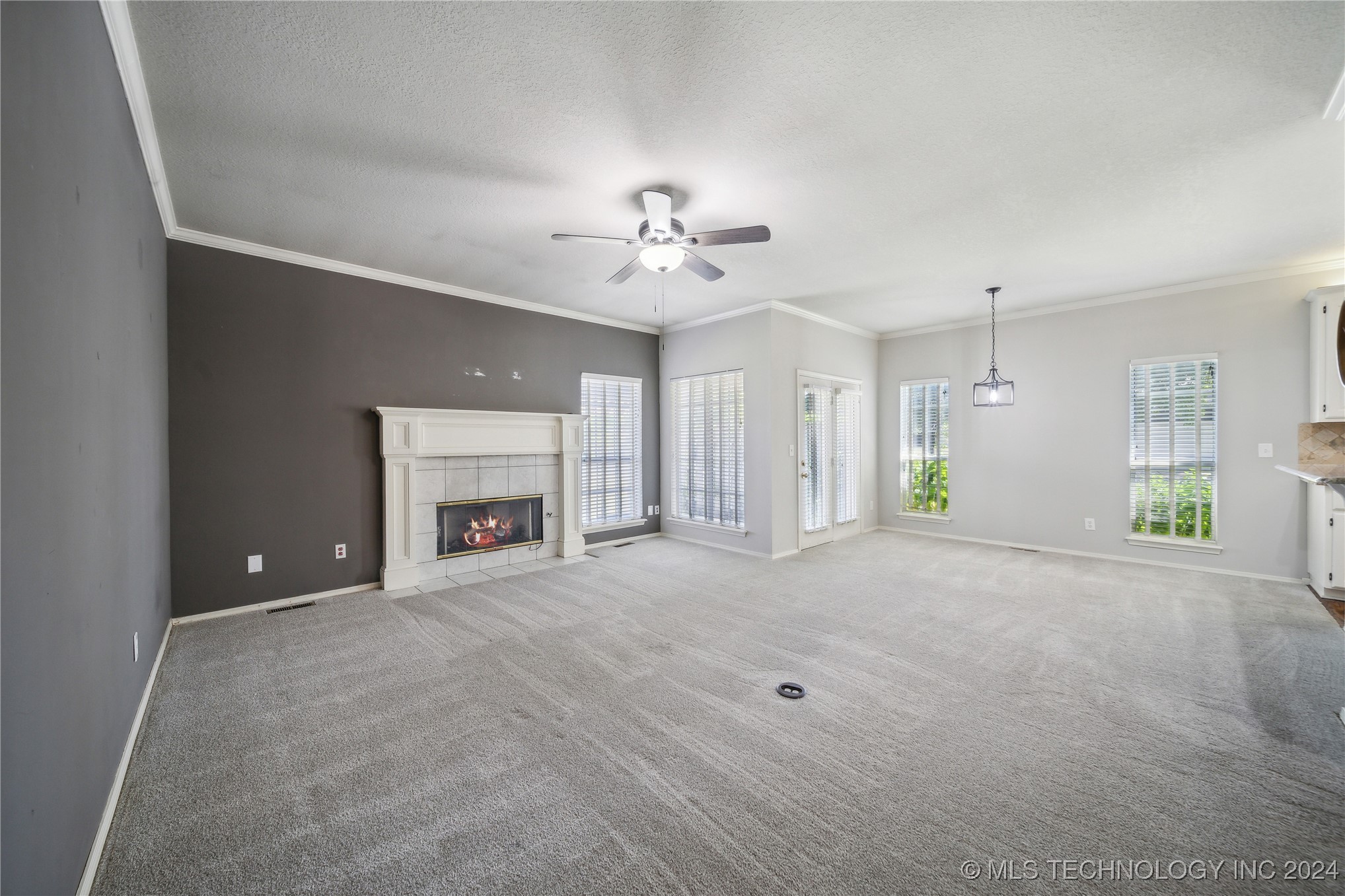 7202 S Jamestown Avenue Property Photo 9