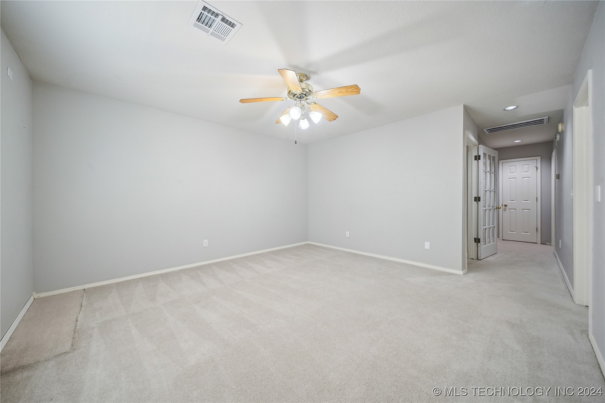 7202 S Jamestown Avenue Property Photo 27