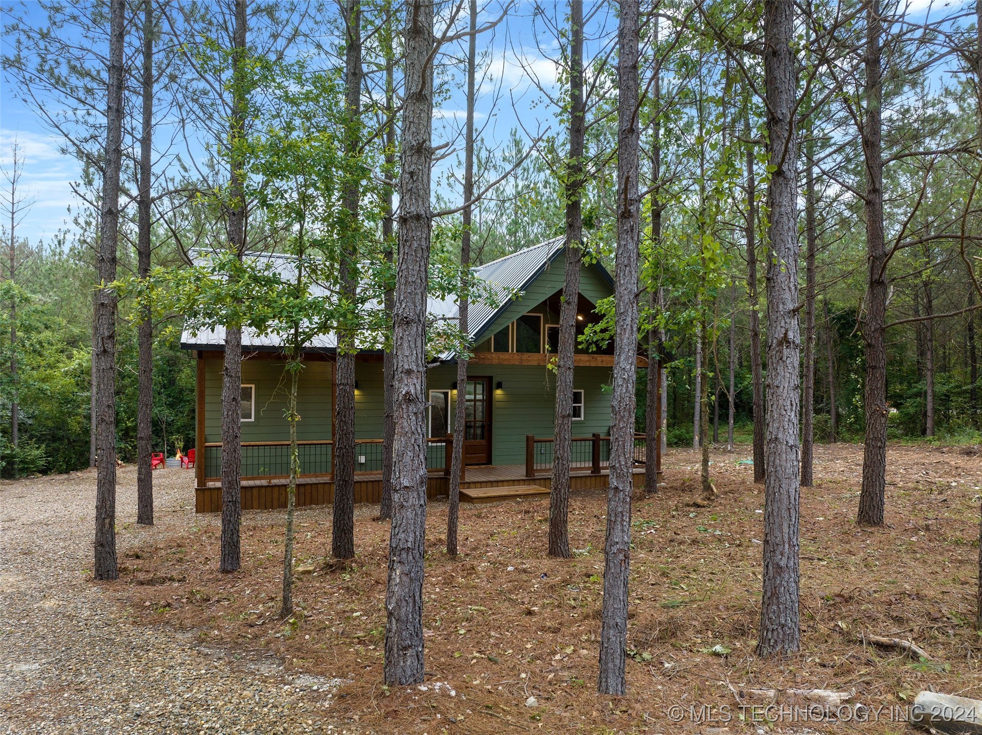 32 Cedar Tree Trail Property Photo 3