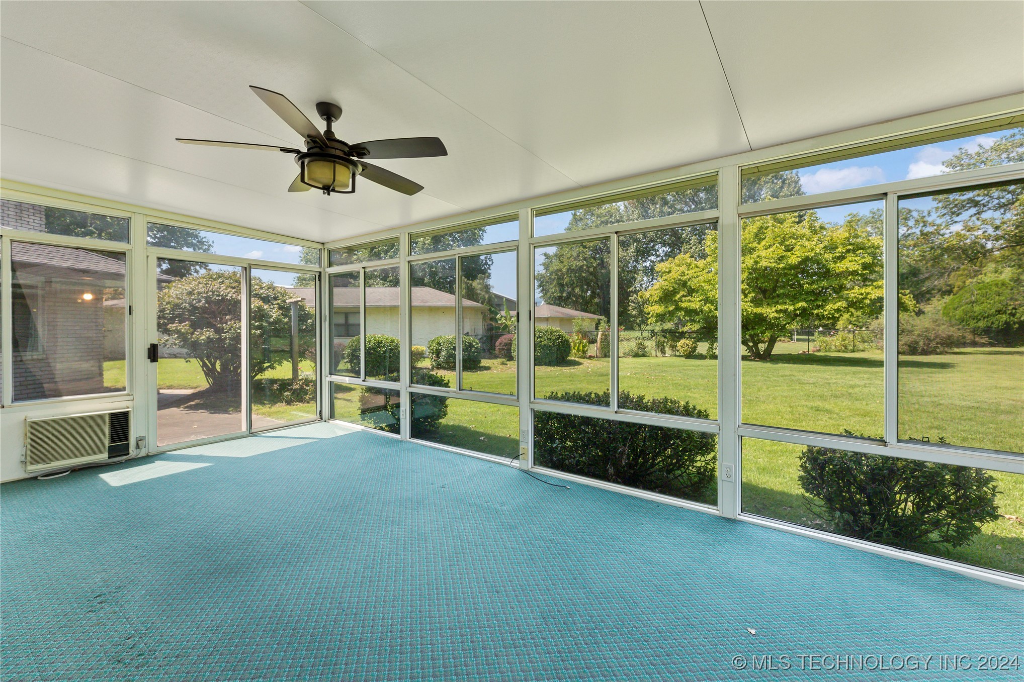 1330 Oakwood Drive Property Photo 29