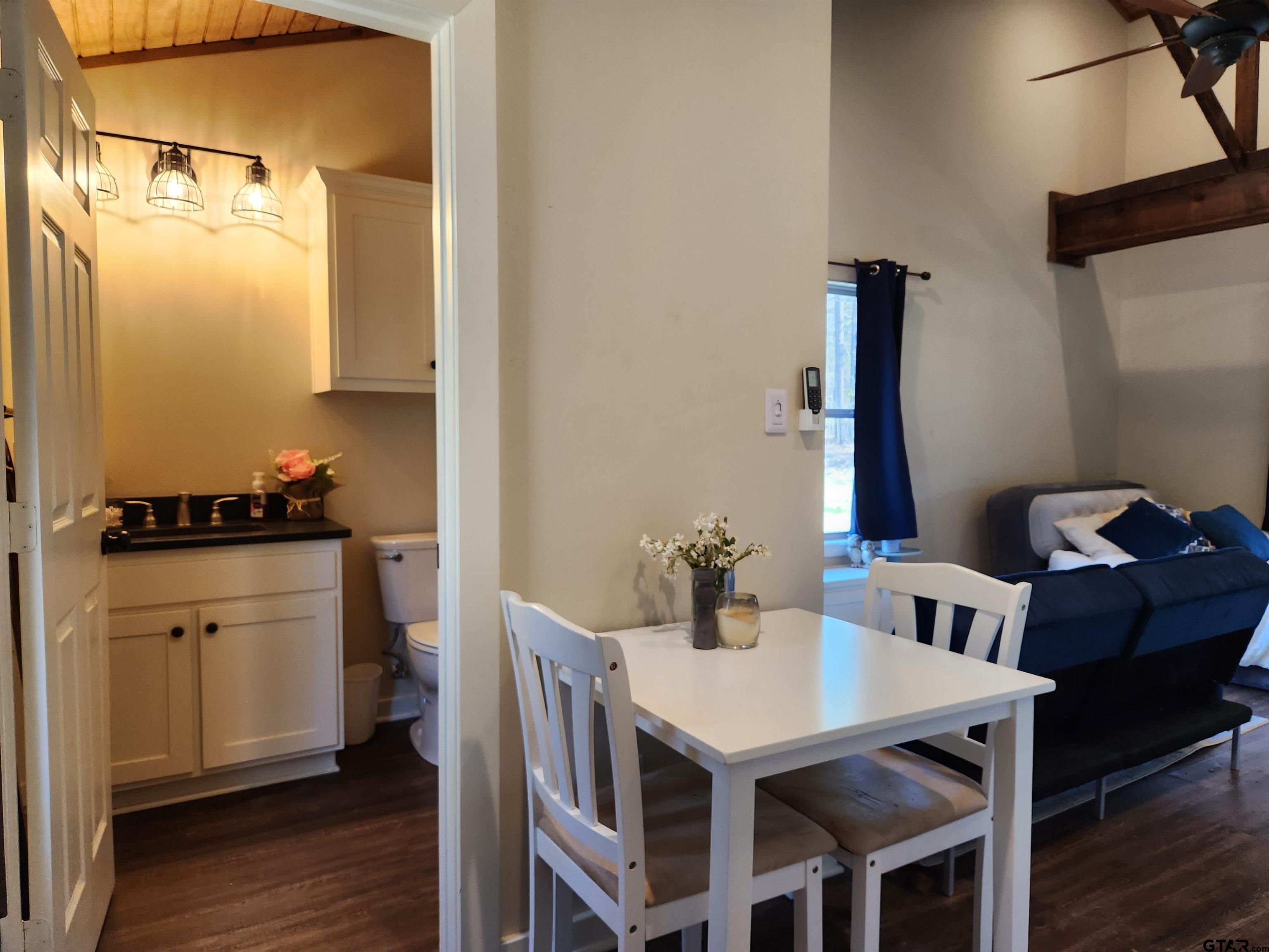 22540 C R 1174 Property Photo 18