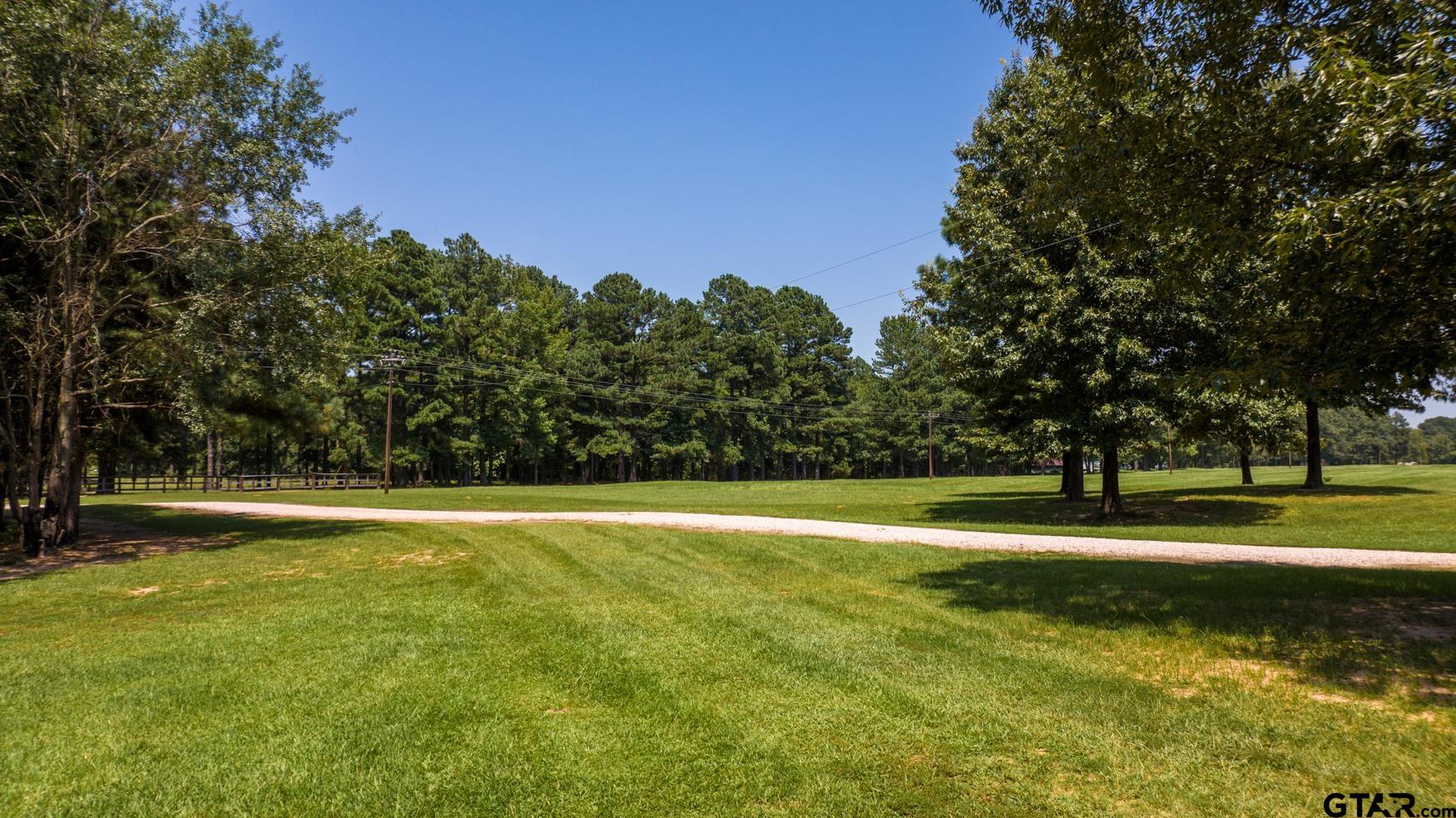910 County Road 3117 Property Photo 18