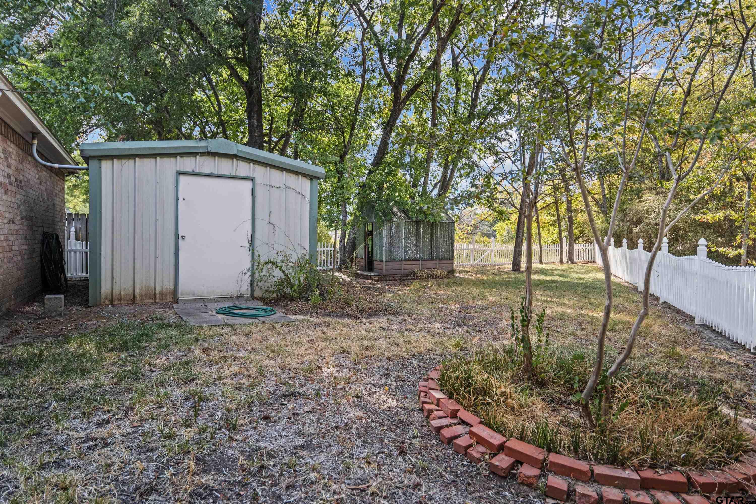 215 Enchanted Estates Drive Property Photo 36