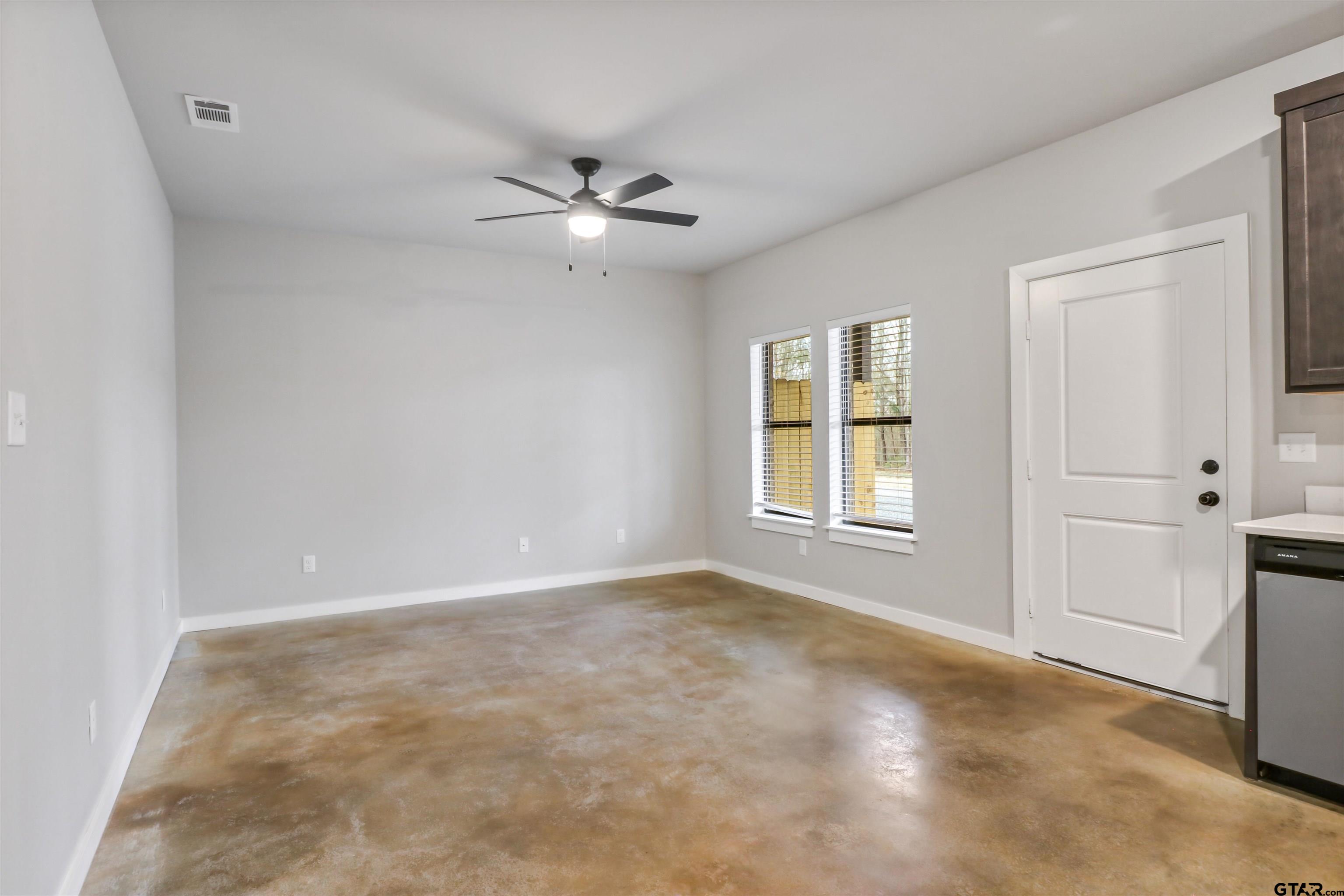 11000 Cr 152 W Property Photo 3