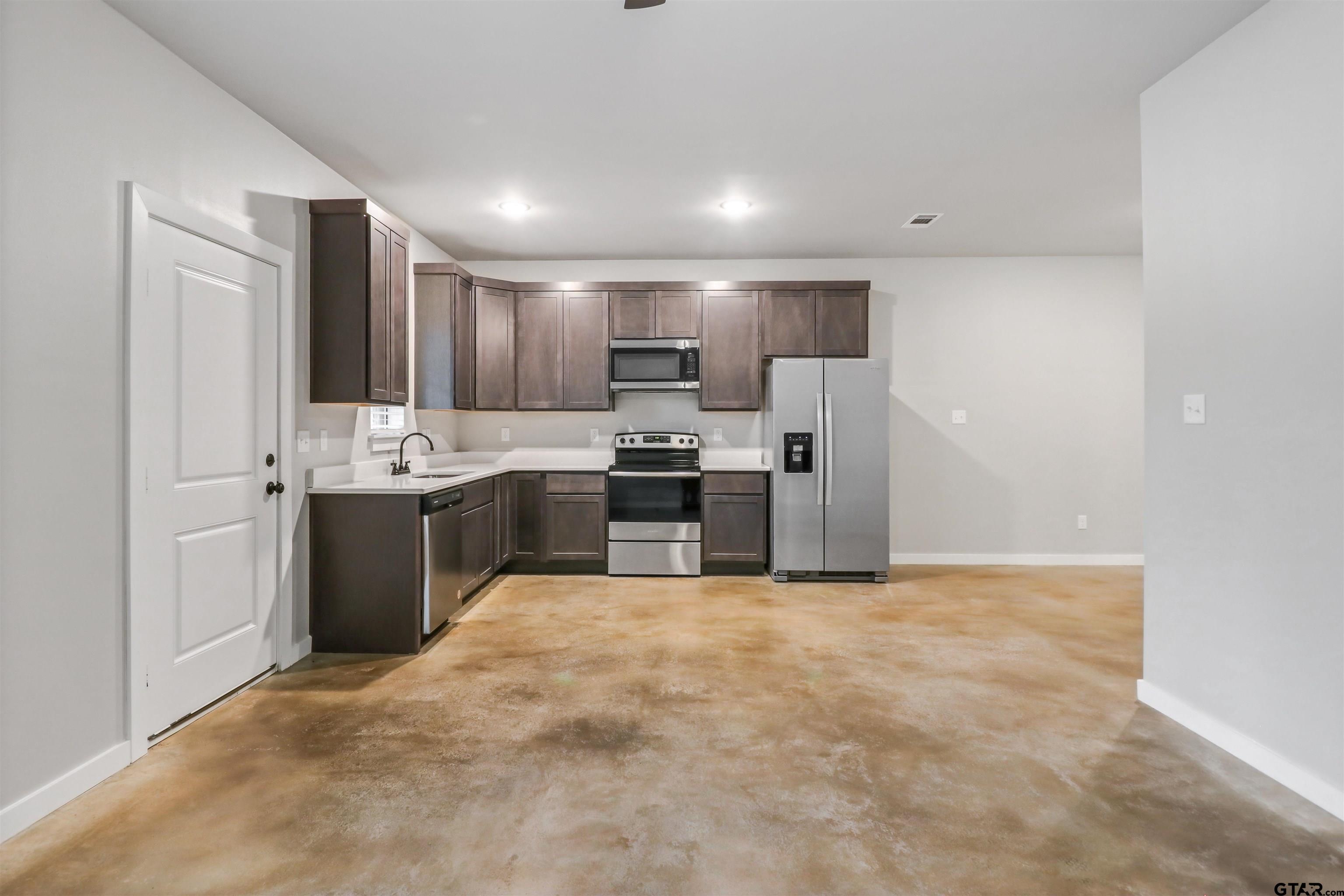 11000 Cr 152 W Property Photo 6