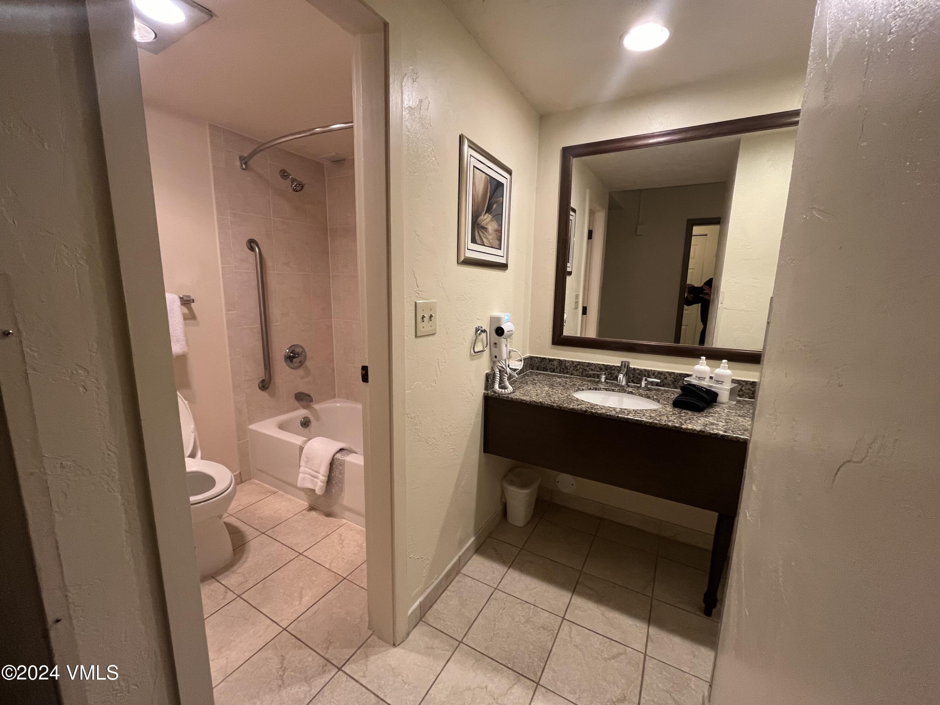1020 Vail View Drive, 2208-15 Property Photo 7