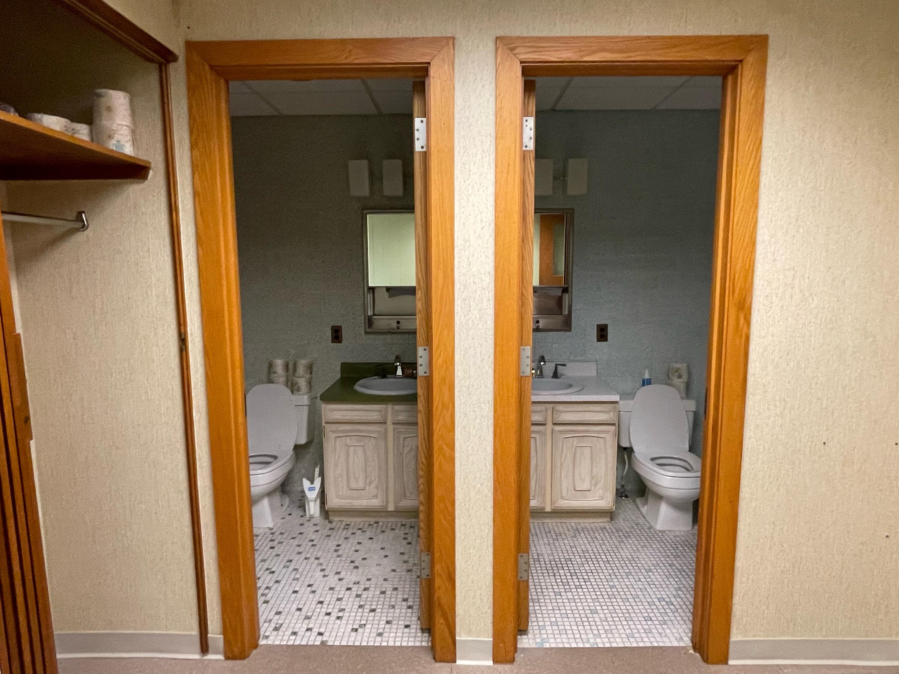 115 Summit Property Photo 5